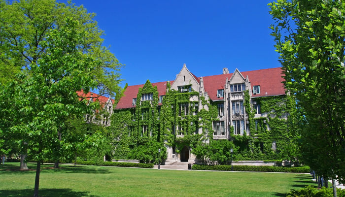 Exterior shot of the University of Chicago building