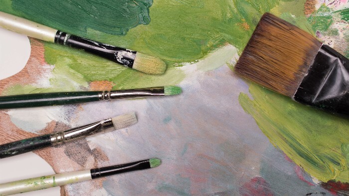 Studio and fine arts degrees useless